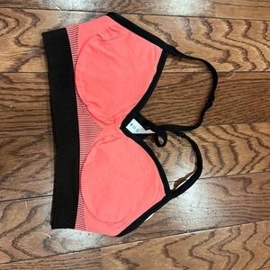 Lululemon sport bra